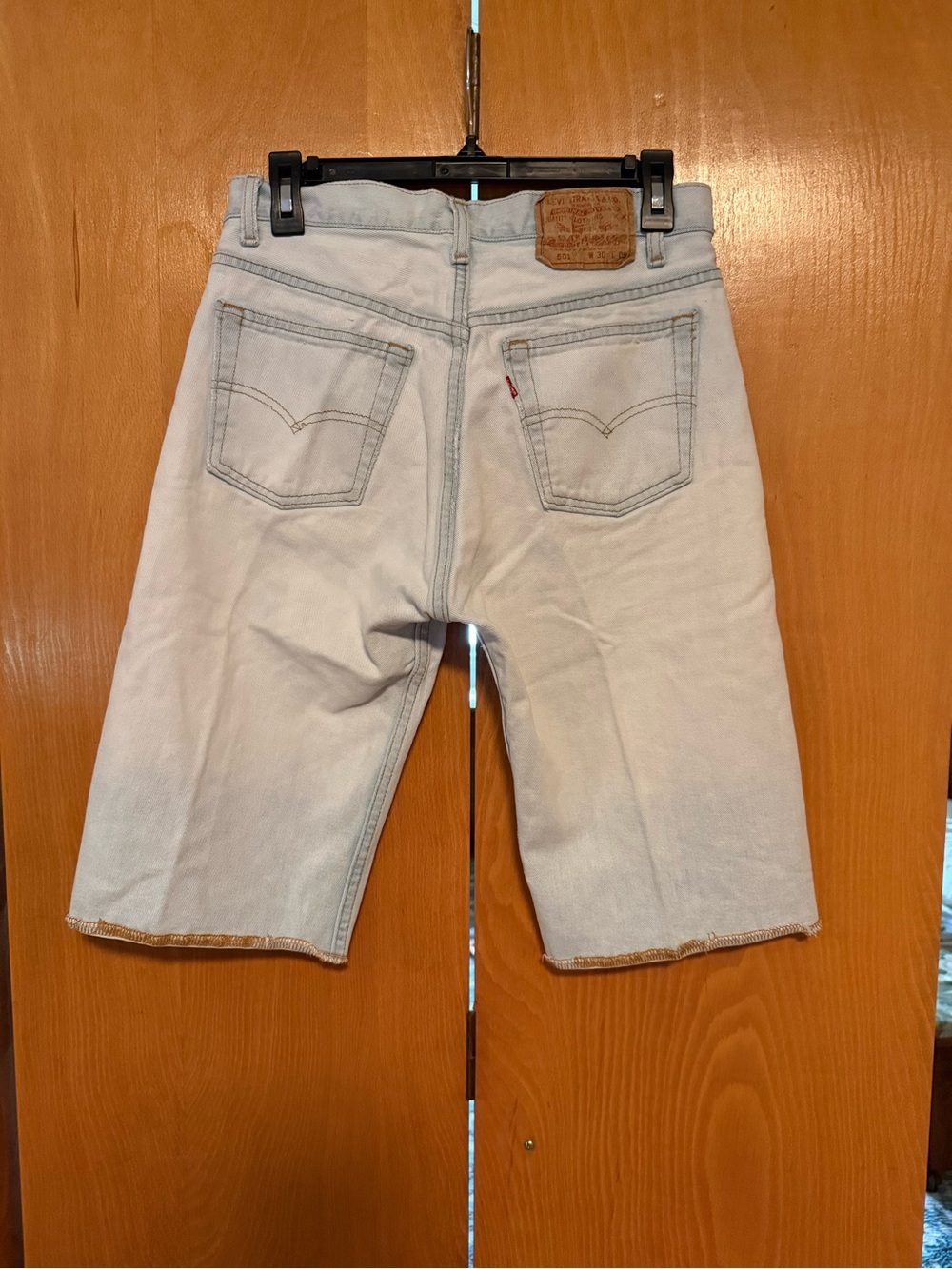 90’s Vintage Levi's 501 Men's Shorts waist 28”